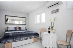 апартаменты i sobe PAULA Апартамент 5 – apartman 2 фото 1