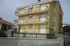 апартаменты Biograd Апартамент 1 – 1 LIJEVO фото 1