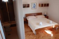 Makarska Beach апартаменты Номер 2 – Privatroom фото 1