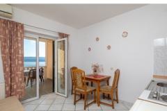 Family комнаты & апартаменты Omis Апартамент 4 – 202 фото 1