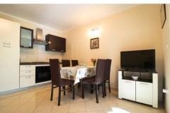  дом с бассейном - Villa Marijana  Апартамент 3 – Apartman 2 фото 5