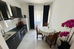 Villa Ana , one min walk to beach Апартамент 2 – Small Apt фото 4
