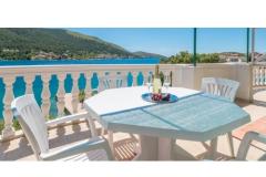 апартаменты Bonaca - Prvi red do mora Апартамент 2 – A2 фото 2