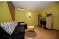 APARTMANI DEBELIĆ Апартамент 3 – Dobrila 3 фото 1