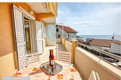 Villa Bobanac with heated pool Апартамент 2 – Ap.1 фото 2