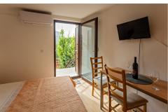 Appartments Viktor Номер 5 – Room фото 4