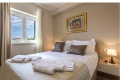 Flores Luxury Suites Апартамент 1 – Marigold 1 фото 5