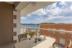 Flores Luxury Suites Апартамент 2 – Hyacinth 2 фото 5