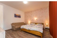 апартаменты Malenica Апартамент 2 – App 2+2 фото 3