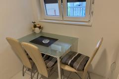 апартаменты Blažic Vodice  Номер 4 – Soba 4 фото 4