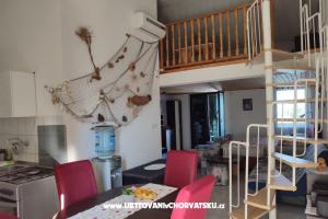Studio apartman "Zara" – Vir