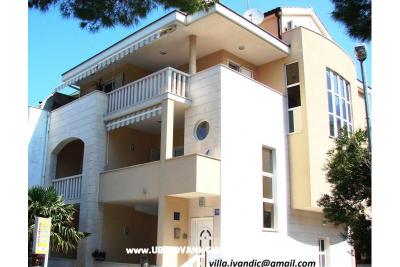 Vila Ivиic Promajna