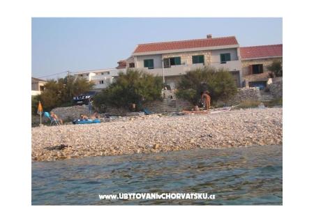 апартаменты villa Iva остров Брач Хорватия