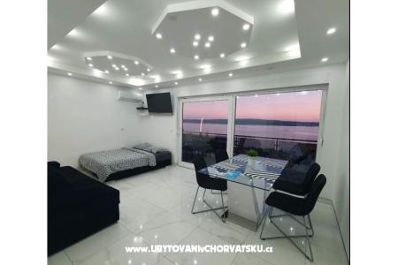 Delux apartment, heated pool фото 3