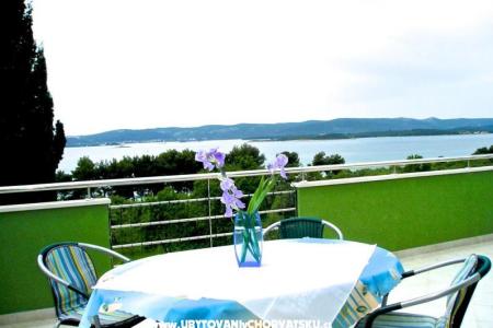 Vila Smirna 4*  с бассейном  фото 4