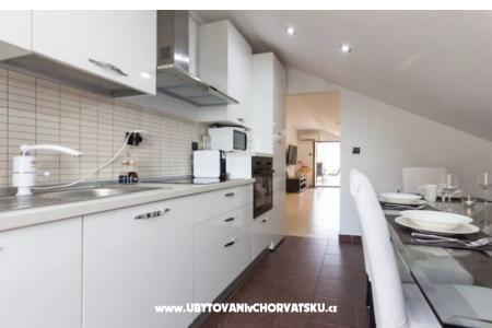 Moderan apartman za 2-10 osoba  фото 3