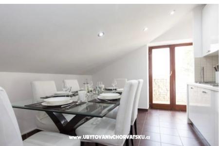 Moderan apartman za 2-10 osoba  фото 4
