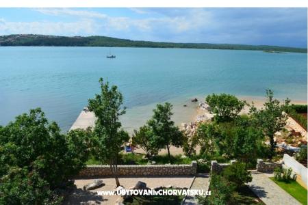 Villa Klimno direct на пляже фото 3