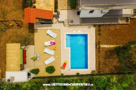 апартаменты Vila Nena с бассейном фото 3
