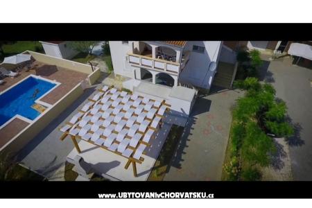 POOL HOUSE STIPE фото 2