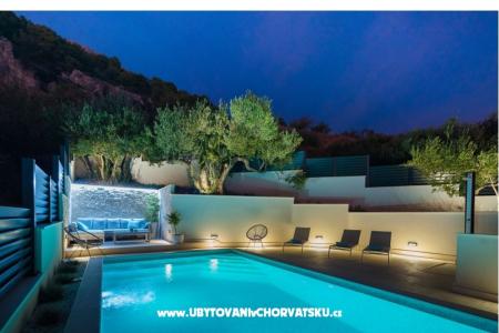 Villa Vruja Омиш Хорватия