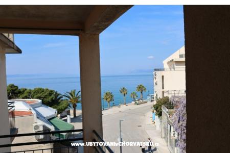 Beachfront апартамент Marin Подгора Хорватия