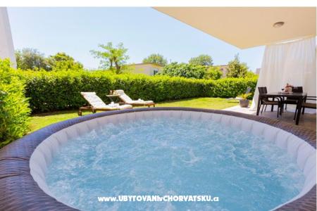 апартамент lux with garden Podstrana Хорватия