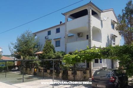Casa Nostra Пореч Хорватия