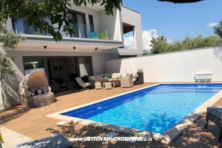 Villa Pinea Porec фото 2