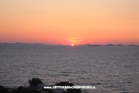 апартаменты Sunset Примоштен Хорватия