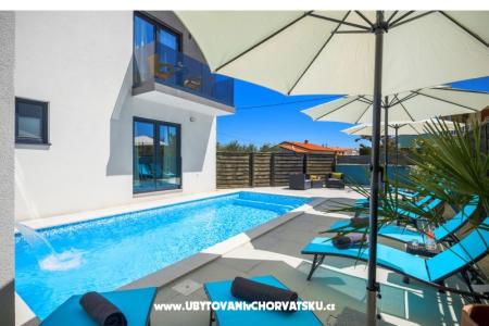 4 Studio APP с бассейном - Vila Vala фото 3