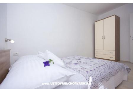 апартамент Duje фото 4