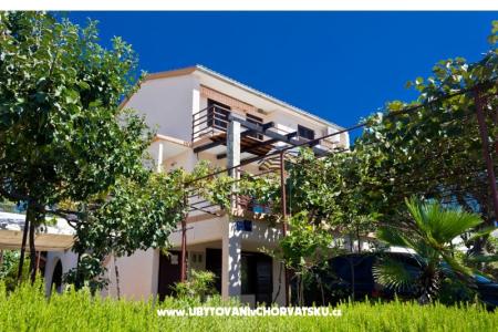 Appartments Viktor Рогозница Хорватия