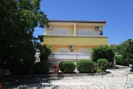 Vila Odesa Рогозница Хорватия