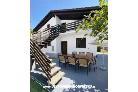 Casa LuNi Савудрийа Хорватия