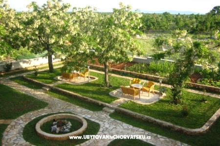 Agrotourism Galic (Park Krka) фото 3