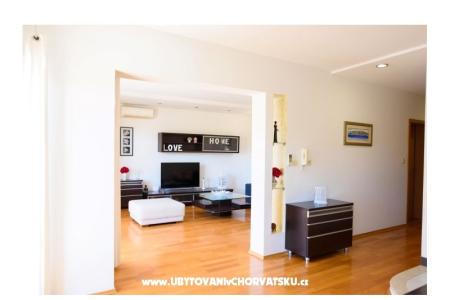 HolidayHomeSpalato-pool apartments  фото 4