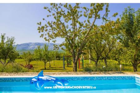 Villa Romansa- 22 km from Split фото 2