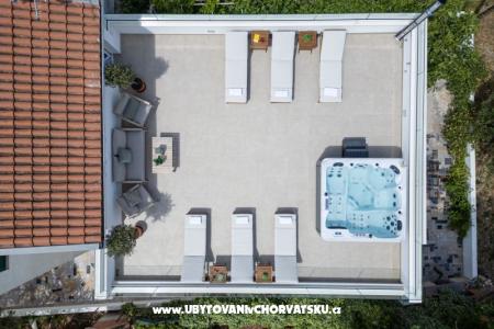Villa Rozana-wellness apartments фото 4