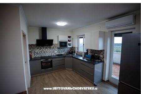 Apartma Olive garden фото 4