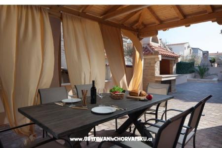 Villa Vista апартаменты остров Вир Хорватия