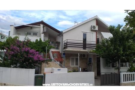  апартамент Čičak Vodice Хорватия