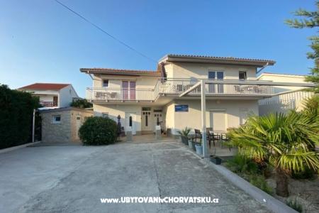 апартаменты Arny Vodice Хорватия