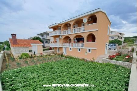 Apartmeni Adria - Rtina - Задар Хорватия