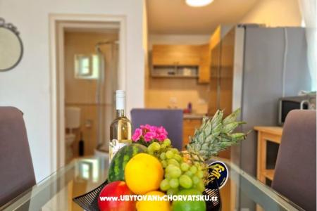 апартаменты Tena,  prvi red do mora фото 2