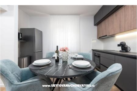 апартамент Luxe Holiday Home фото 5