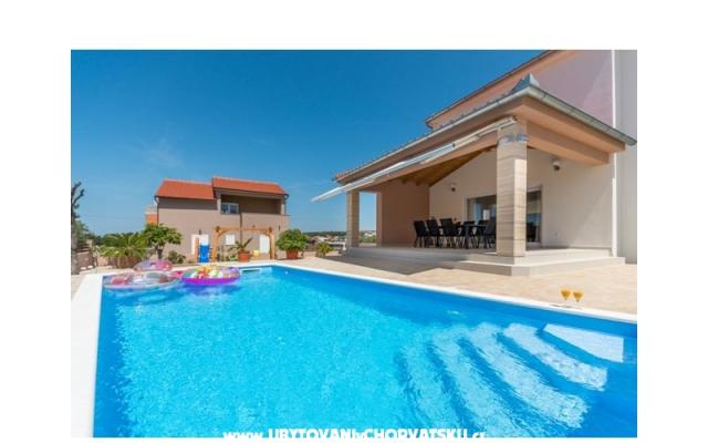 Holiday house vila Kunfin – Проживание Бибинье, Хорватия