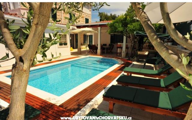 Villa ANNI – Проживание остров Брач, Хорватия