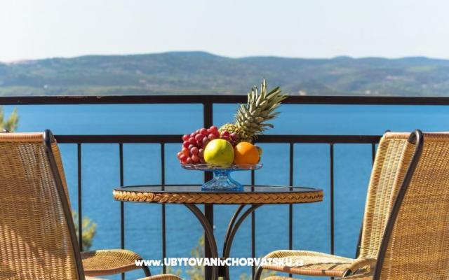 апартаменты near the beach – Проживание Брела, Хорватия