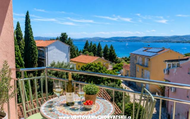 Villa Casablanca  – Проживание Свети Филип и Яков, Хорватия